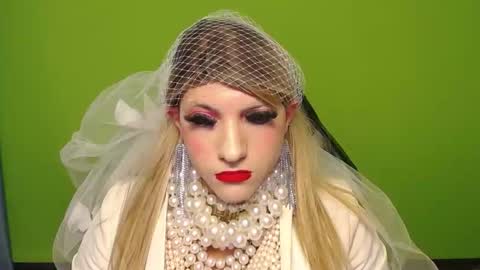 vanesacrossdresser online show from March 2, 5:12 am