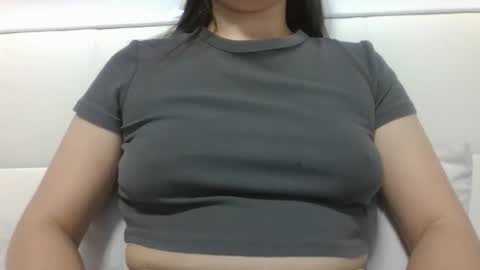 Snapshot of vanesajewel chatting on October 29, 10:55 pm VanesaJewel online show from October 29, 10:55 pm