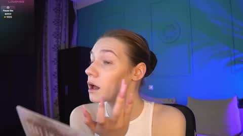 Vanessa online show from February 26, 3:55 pm