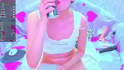 Snapshot of vanessa_florence chatting on February 19, 4:34 am RUSSIAN BARBIE BABE online show from February 19, 4:34 am