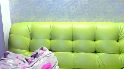 Snapshot of vanessa_florence chatting on November 1, 1:29 am RUSSIAN BARBIE BABE online show from November 1, 1:29 am