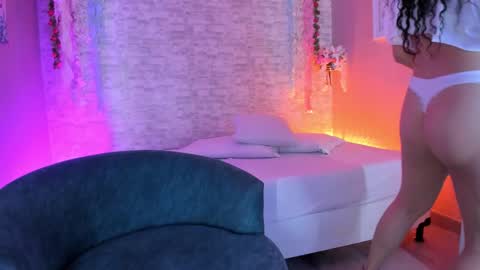 Vanessa online show from March 19, 11:58 am