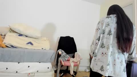 Snapshot of vanessaadol chatting on February 9, 9:57 am vanessaadol online show from February 9, 9:57 am