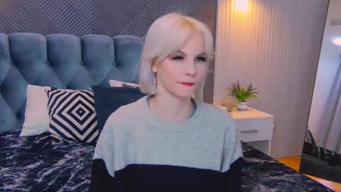 Vanessa online show from February 18, 2:46 pm