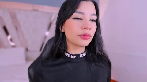 Snapshot of vanessaduval chatting on December 21, 3:46 am vanessaduval online show from December 21, 3:46 am