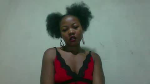 vanessah64 online show from April 24, 1:41 am