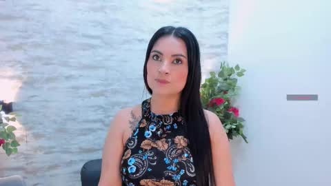 vanessamirren online show from October 16, 11:22 am