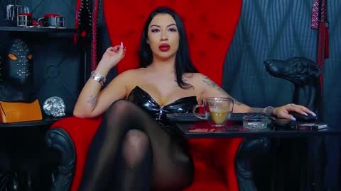 Snapshot of vanessamorningstar1 chatting on February 17, 1:21 pm Miss Vanessa online show from February 17, 1:21 pm
