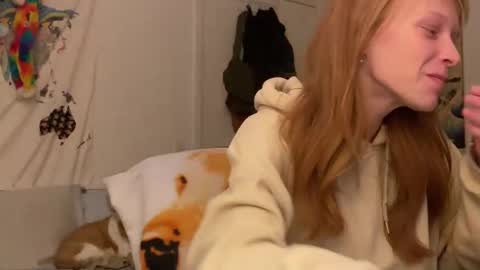 Vanessa  online show from November 3, 9:10 am