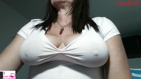 Vanesared2 online show from October 8, 12:41 am