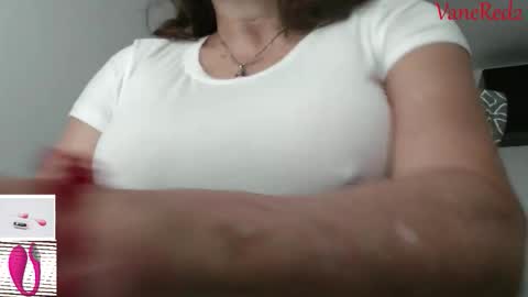 Vanesared2 online show from May 5, 11:07 am