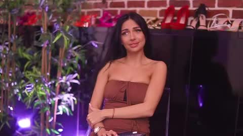 Vanessa online show from June 22, 6:05 pm