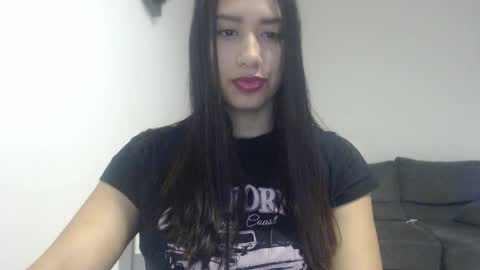 vaniasofia online show from November 15, 10:23 am
