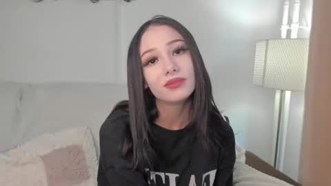 Luna  online show from March 4, 7:58 am