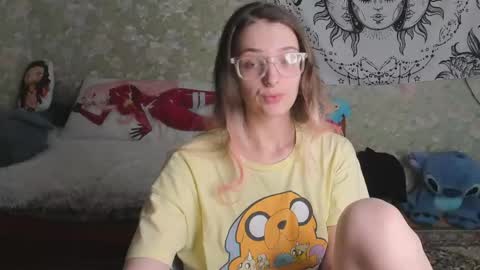 Adelina online show from May 13, 1:19 pm