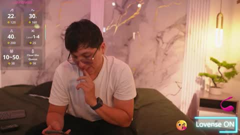 vanilla_hot_ online show from January 10, 7:37 pm