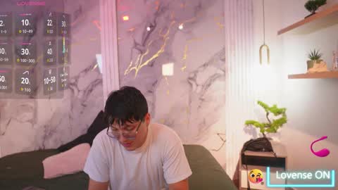 vanilla_hot_ online show from January 13, 3:34 am