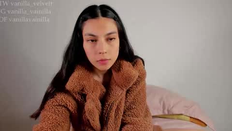 Snapshot of vanilla_velvet chatting on February 16, 2:07 am Annabet online show from February 16, 2:07 am