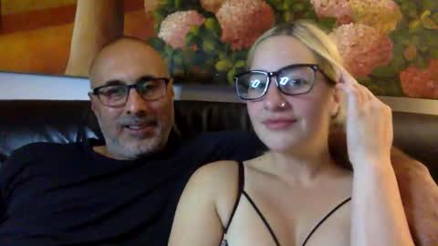 vanillafinqueen online show from October 1, 3:12 am