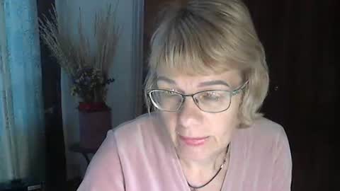 Snapshot of vanillaxcreamy chatting on January 7, 1:03 pm Vanillaxcreamy online show from January 7, 1:03 pm