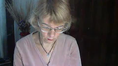 Snapshot of vanillaxcreamy chatting on January 23, 10:22 am Vanillaxcreamy online show from January 23, 10:22 am