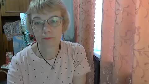 Snapshot of vanillaxcreamy chatting on February 7, 12:06 pm Vanillaxcreamy online show from February 7, 12:06 pm