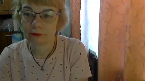 Snapshot of vanillaxcreamy chatting on February 16, 11:05 am Vanillaxcreamy online show from February 16, 11:05 am
