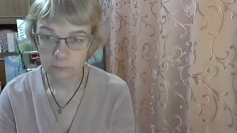 Snapshot of vanillaxcreamy chatting on February 17, 3:31 pm Vanillaxcreamy online show from February 17, 3:31 pm