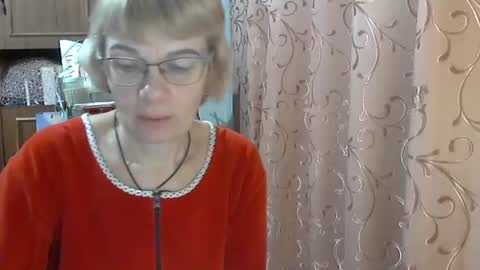 Snapshot of vanillaxcreamy chatting on February 18, 3:43 pm Vanillaxcreamy online show from February 18, 3:43 pm