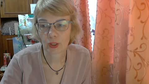 Snapshot of vanillaxcreamy chatting on February 25, 3:05 pm Vanillaxcreamy online show from February 25, 3:05 pm