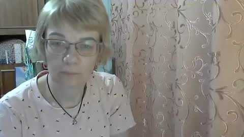 Snapshot of vanillaxcreamy chatting on March 3, 6:22 pm Vanillaxcreamy online show from March 3, 6:22 pm