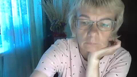 Snapshot of vanillaxcreamy chatting on September 25, 10:41 am Vanillaxcreamy online show from September 25, 10:41 am