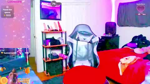 VANITY online show from September 19, 3:41 am