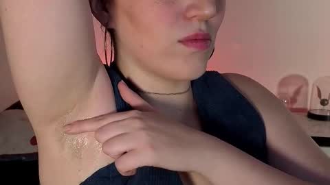 Elizabeth online show from October 8, 10:51 pm