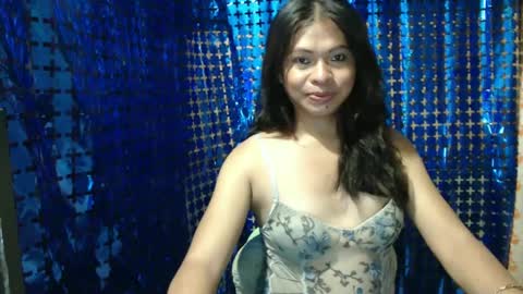 Snapshot of vannah_locca chatting on February 17, 8:47 pm vannah_locca online show from February 17, 8:47 pm
