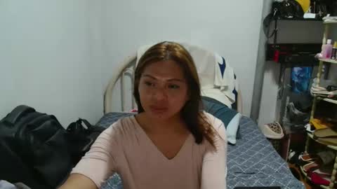 Snapshot of vannah_locca chatting on October 6, 12:57 pm vannah_locca online show from October 6, 12:57 pm