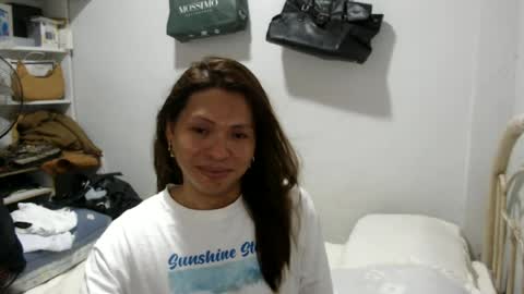 Snapshot of vannah_locca chatting on July 3, 8:43 am vannah_locca online show from July 3, 8:43 am