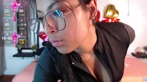 Snapshot of vannesweet_ chatting on February 8, 1:54 am vane online show from February 8, 1:54 am