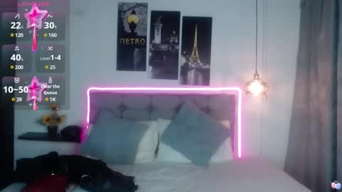 Snapshot of vannesweet_ chatting on February 10, 2:08 am vane online show from February 10, 2:08 am