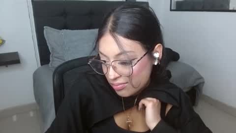 Snapshot of vannesweet_ chatting on September 14, 7:46 pm vane online show from September 14, 7:46 pm