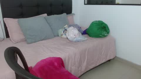 vane online show from February 20, 9:15 pm