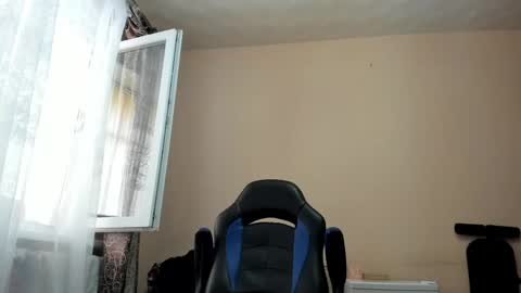 vano_822 online show from May 7, 6:30 am