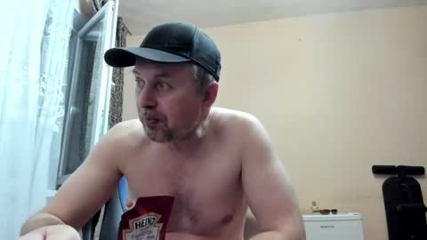 vano_822 online show from May 17, 6:15 pm