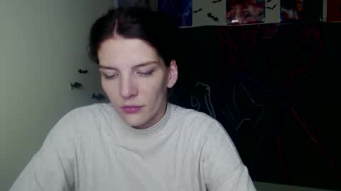 Snapshot of vanrey_ chatting on November 23, 6:02 am Vanessa online show from November 23, 6:02 am