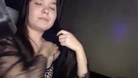 Snapshot of var_kiss chatting on September 14, 3:22 pm Var Kiss online show from September 14, 3:22 pm