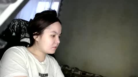 Var Kiss online show from December 2, 5:46 am