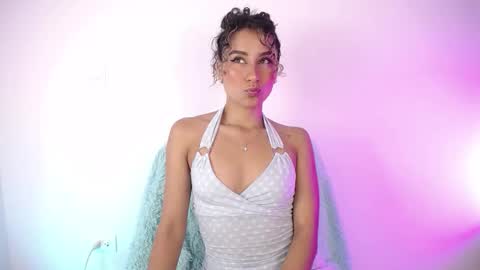 varenka_ivanova22 online show from January 13, 8:41 am