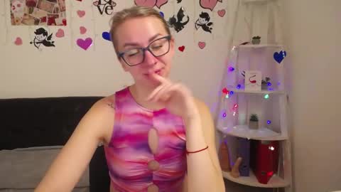 Snapshot of vasilisasii chatting on January 20, 6:21 am Vasilisa online show from January 20, 6:21 am