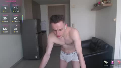 Snapshot of vaso69_ chatting on April 26, 8:45 am Vaso69 online show from April 26, 8:45 am