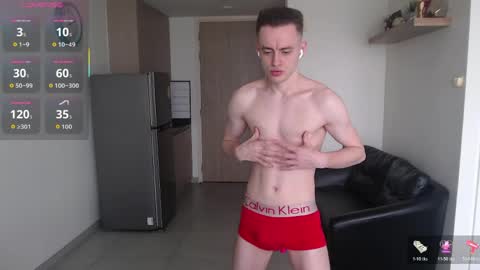 Snapshot of vaso69_ chatting on May 11, 2:28 am Vaso69 online show from May 11, 2:28 am